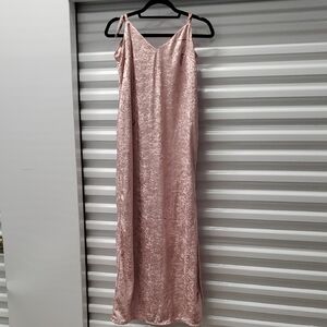 THEPERFEXT Pink Crushed Velvet Maxi Dress Sleeveless